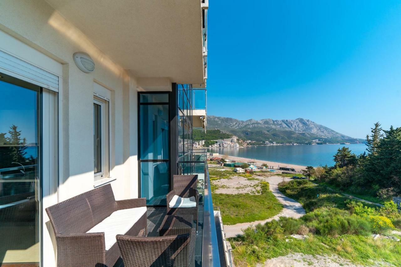 بودفا Apartments Crystall المظهر الخارجي الصورة