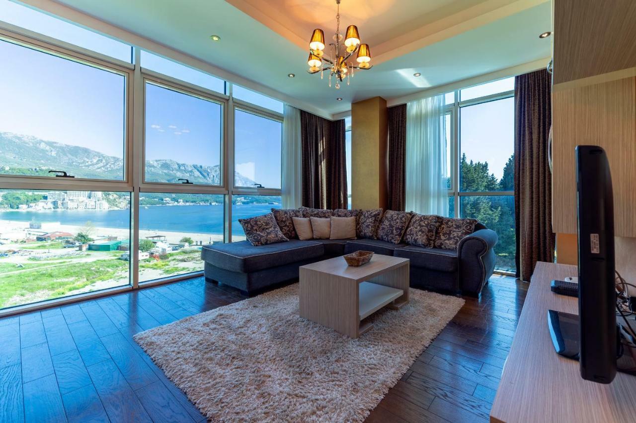 بودفا Apartments Crystall المظهر الخارجي الصورة
