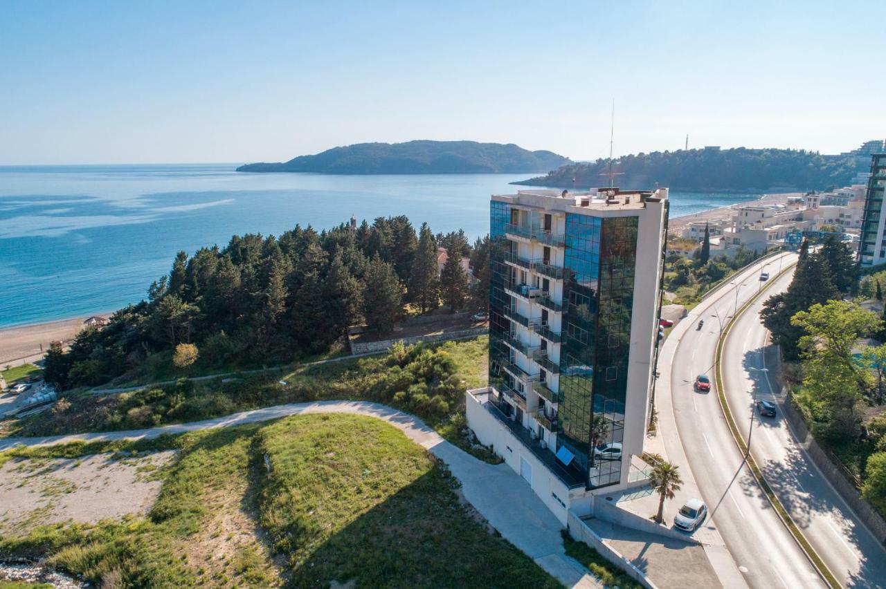 بودفا Apartments Crystall المظهر الخارجي الصورة