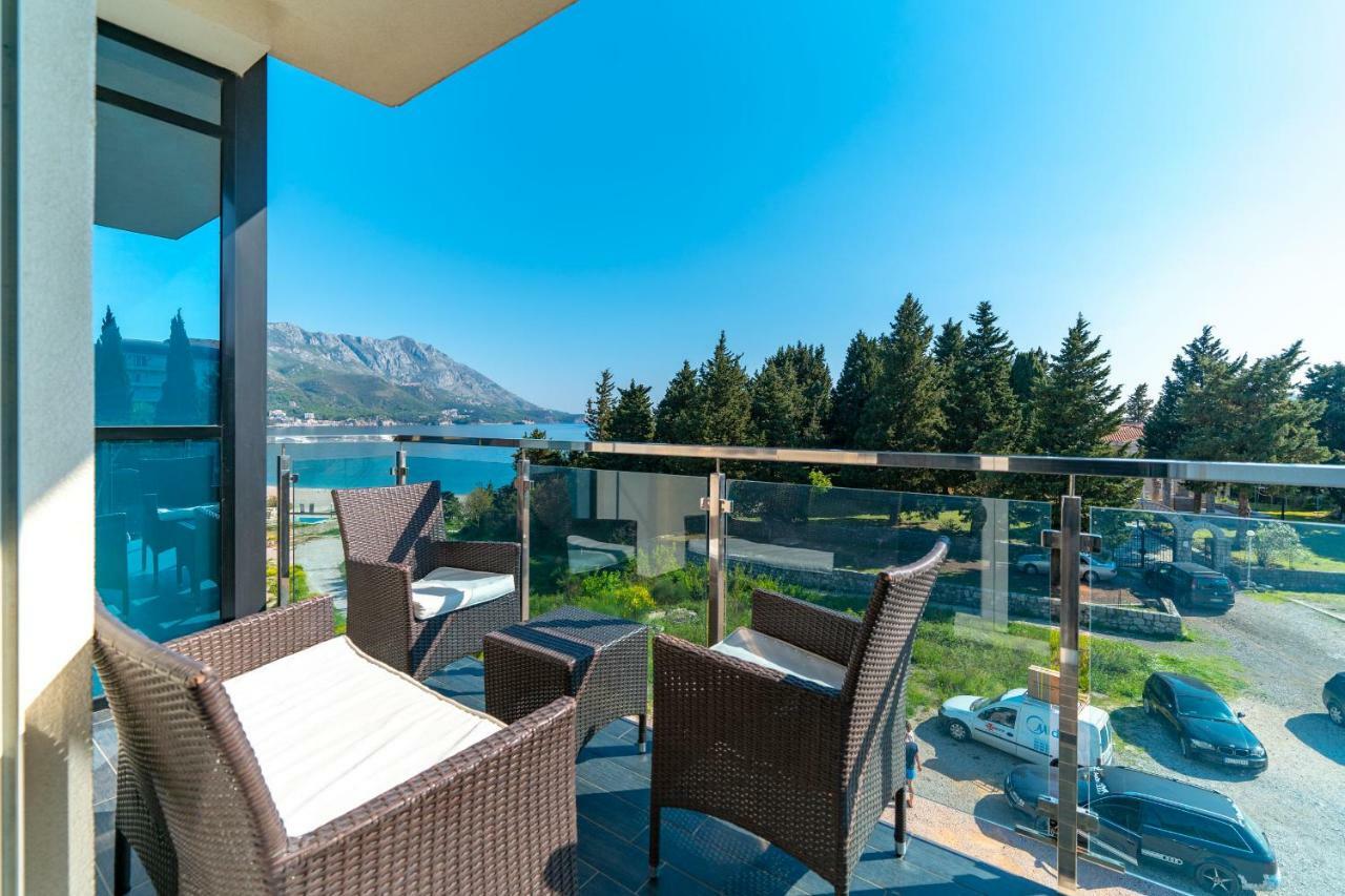 بودفا Apartments Crystall المظهر الخارجي الصورة
