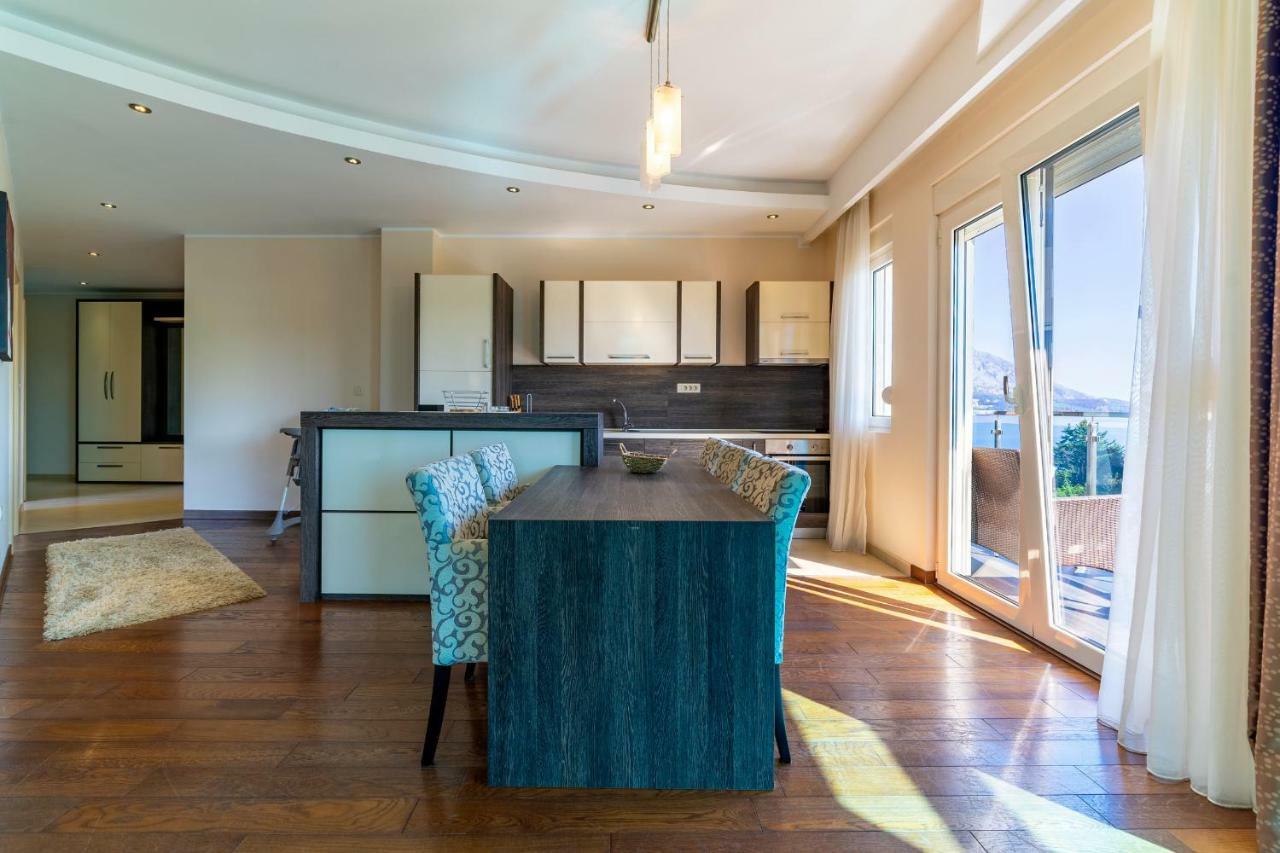 بودفا Apartments Crystall المظهر الخارجي الصورة