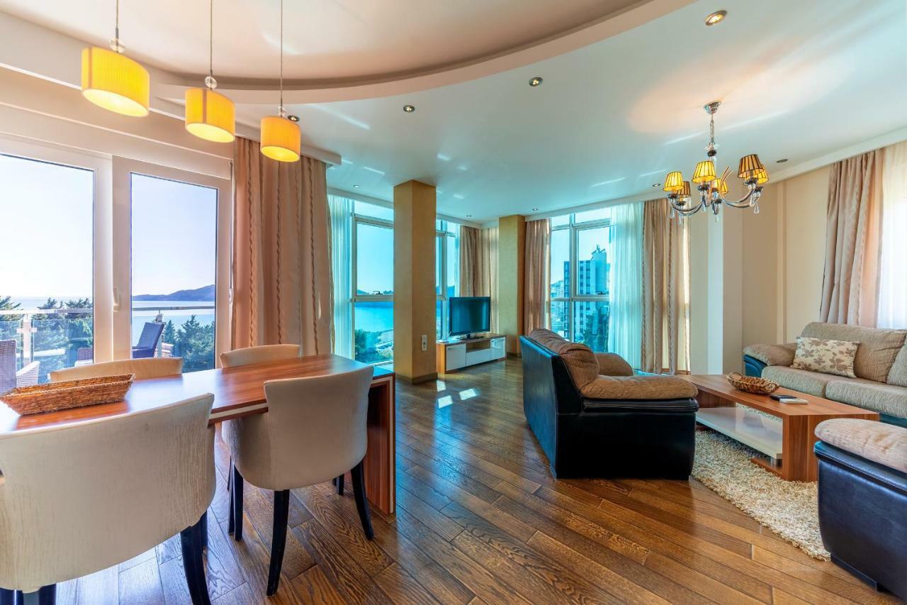 بودفا Apartments Crystall المظهر الخارجي الصورة